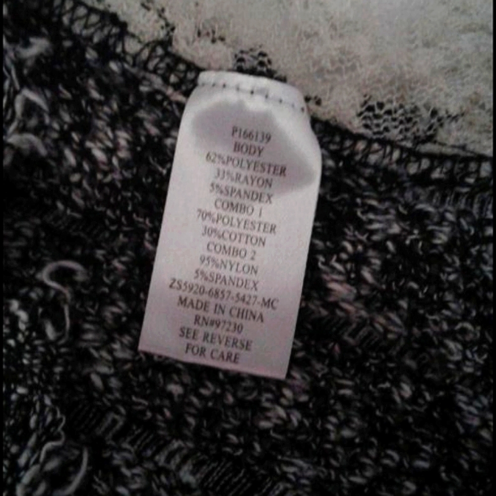 Almost Famous Black & Cream Multipattern Laced Long Sleeve Top - Picture 8 of 8